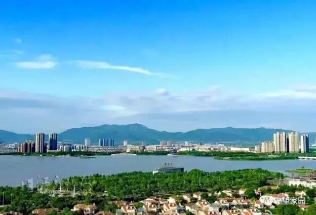 11月3日中邦浪琴湾最新楼价动态，变化中的学习，自信人生启程