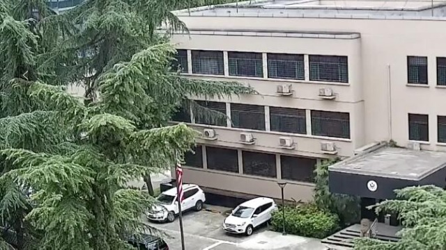 11月9日领事馆关闭通知背后的温馨小城故事